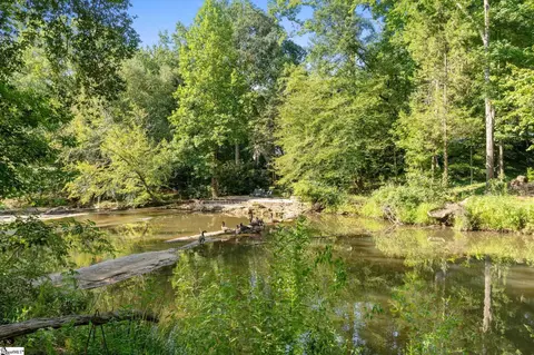 View/Area - 7 Shadetree Ct, Greer, SC 29651 photo 1 of 7