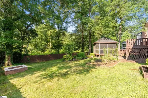 Exterior - 7 Shadetree Ct, Greer, SC 29651 photo 7 of 11