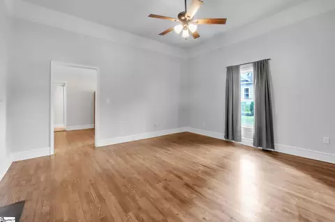 Living - 901 S 5th St, Easley, SC 29640 photo 3 of 4