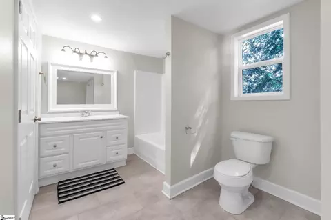Bath - 901 S 5th St, Easley, SC 29640 photo 1 of 2