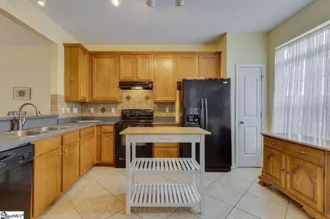 Kitchen - 307 Intrepid Ct, Greer, SC 29650 photo 1 of 5