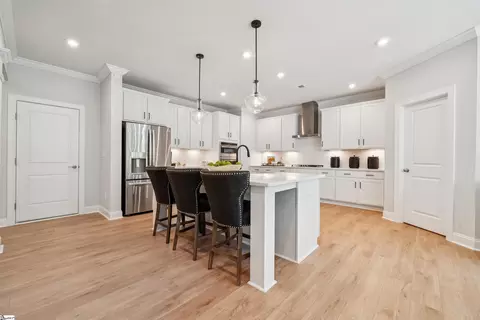 Kitchen - 22 Bramall Dr, Greer, SC 29651 photo 3 of 4