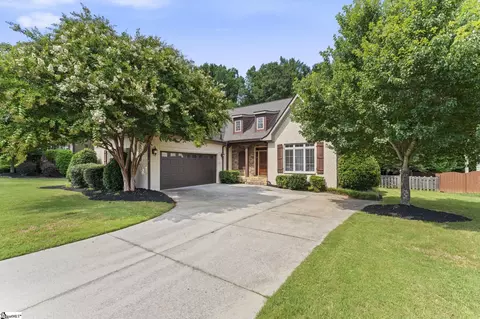 18 Candleston Pl, Simpsonville, SC 29681
