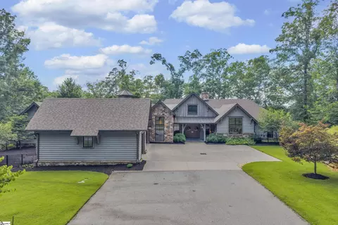133 Big Creek Trl, Six Mile, SC 29682