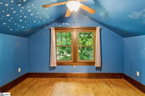 Bedroom - 321 S Pine St, Walhalla, SC 29691 photo 4 of 6