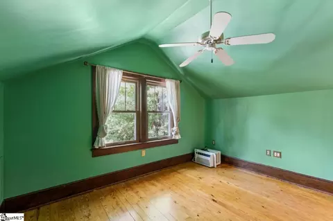 Bedroom - 321 S Pine St, Walhalla, SC 29691 photo 6 of 6