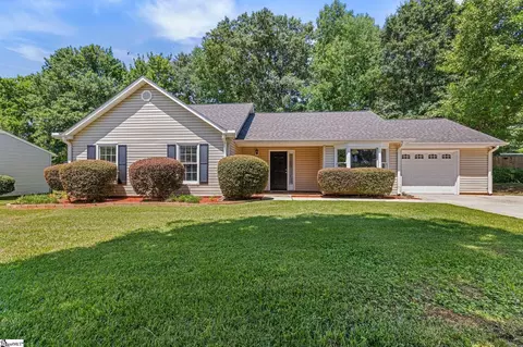 201 Lynchester Rd, Greenville, SC 29615