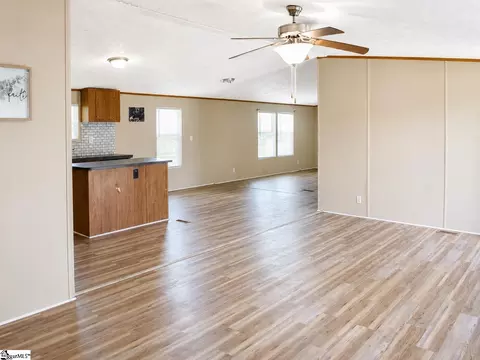 170 Cooper Rd, Campobello, SC 29322 photo 6