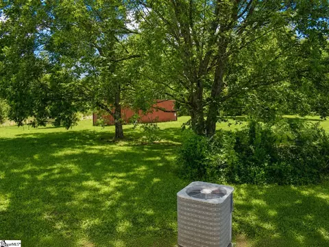 170 Cooper Rd, Campobello, SC 29322 photo 22