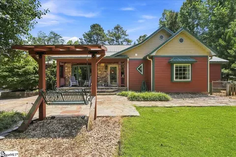 213 Cox Ridge Ct, Travelers Rest, SC 29690