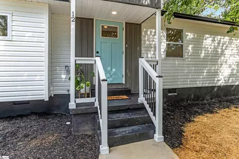 12 E Decatur St, Greenville, SC 29617