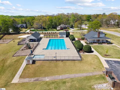 View/Area - 8 River Way Dr, Greer, SC 29651 photo 3 of 4