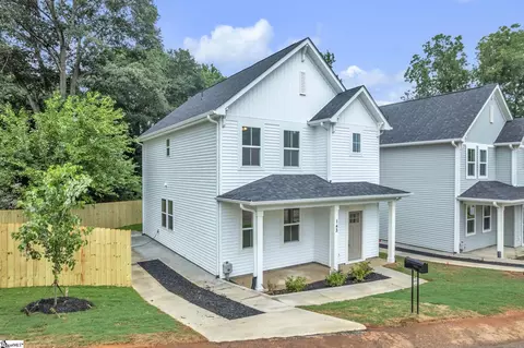 143 D St, Greenville, SC 29609