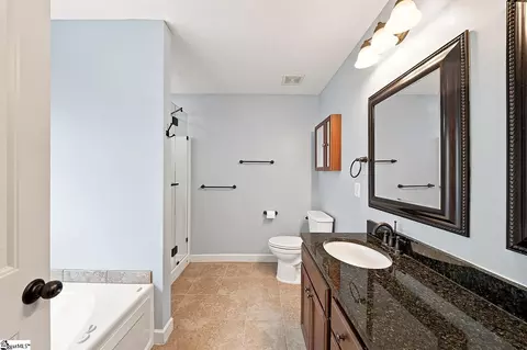 Bath - 560 Semillon Ln, Moore, SC 29369 photo 3 of 4