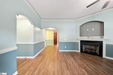 Living - 560 Semillon Ln, Moore, SC 29369 photo 1 of 6