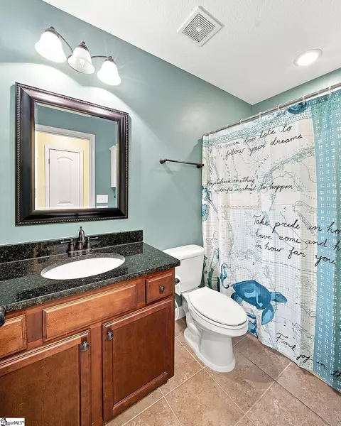 Bath - 560 Semillon Ln, Moore, SC 29369 photo 4 of 4
