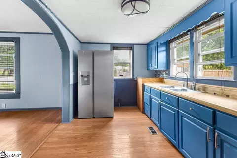 Kitchen - 6 Lyman St, Pelzer, SC 29669 photo 3 of 3