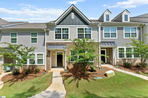 205 Stammer Ln, Travelers Rest, SC 29690