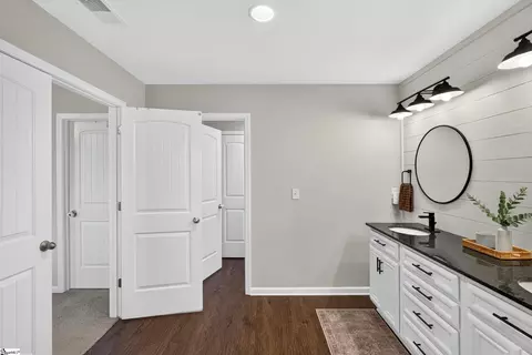 Entry Way - 716 Stilmore Dr, Duncan, SC 29334 photo 6 of 6