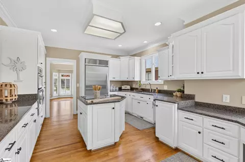 Kitchen - 210 Steadman Way, Greer, SC 29650 photo 2 of 6