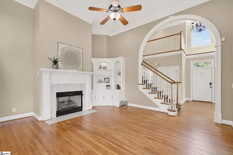 Living - 210 Steadman Way, Greer, SC 29650 photo 2 of 7