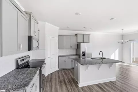 Kitchen - 15 Planters Pl, Greer, SC 29650 photo 1 of 2