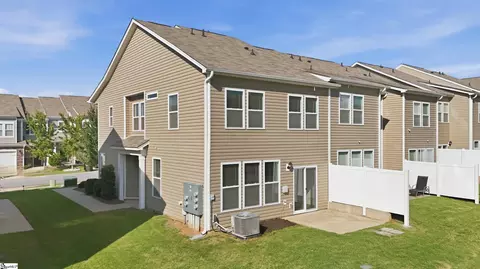 Exterior - 15 Planters Pl, Greer, SC 29650 photo 2 of 8