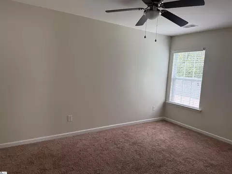 Bedroom - 415 Victory Ln, Moore, SC 29369 photo 2 of 4