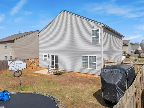 Exterior - 415 Victory Ln, Moore, SC 29369 photo 7 of 10