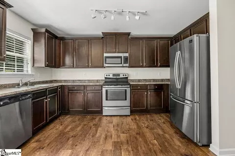 Kitchen - 415 Victory Ln, Moore, SC 29369 photo 1 of 3