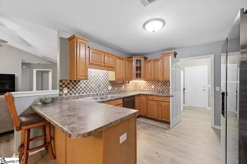 Kitchen - 340 Camperdown Ct, Easley, SC 29642 photo 2 of 4