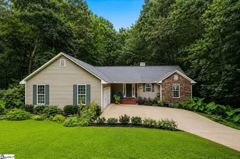 340 Camperdown Ct, Easley, SC 29642