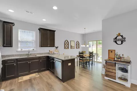 Entry Way - 122 River Trace Loop, Simpsonville, SC 29680 photo 3 of 5