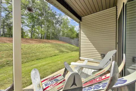 Exterior - 122 River Trace Loop, Simpsonville, SC 29680 photo 4 of 6