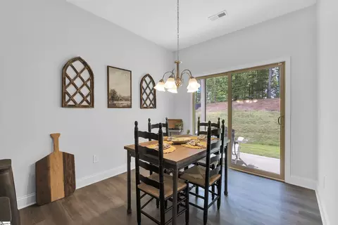 Dining - 122 River Trace Loop, Simpsonville, SC 29680 photo 1 of 2