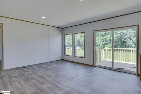 101 Garnet Ln, Easley, SC 29640 photo 14