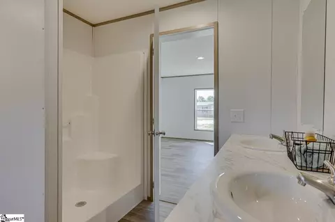 101 Garnet Ln, Easley, SC 29640 photo 21
