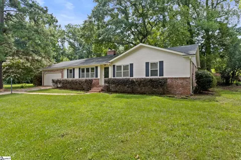 128 Colvin Rd, Greenville, SC 29615