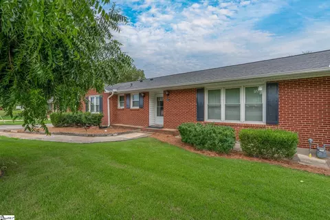 7011 White Horse Rd, Greenville, SC 29611