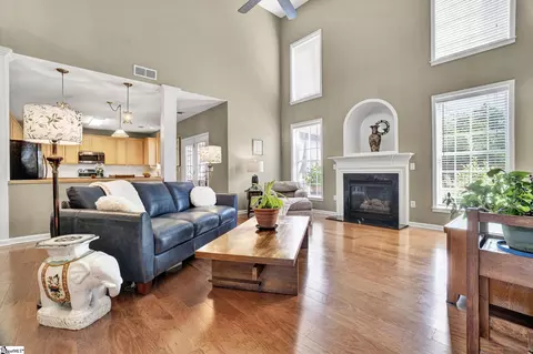 Living - 4 Collier Ln, Greer, SC 29650 photo 1 of 3