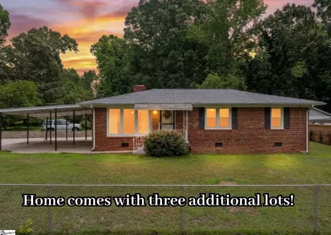 31 Twin Springs Dr, Greenville, SC 29605