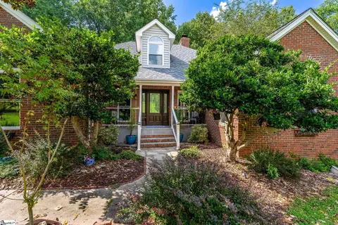 252 Ridge Way, Simpsonville, SC 29680
