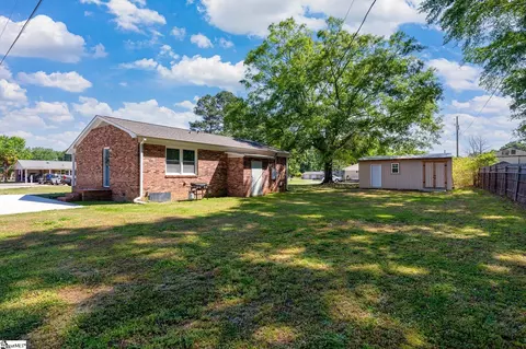 Exterior - 105 G St, Williamston, SC 29697 photo 7 of 10