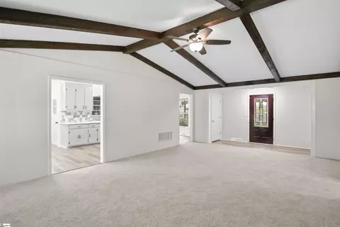 Living - 120 Pineview Dr, Easley, SC 29642 photo 2 of 4