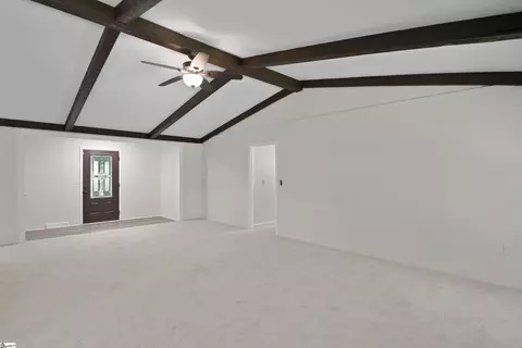 Living - 120 Pineview Dr, Easley, SC 29642 photo 3 of 4