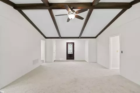 Living - 120 Pineview Dr, Easley, SC 29642 photo 4 of 4