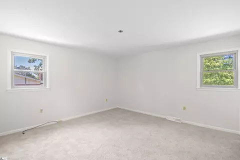 Bedroom - 120 Pineview Dr, Easley, SC 29642 photo 1 of 8