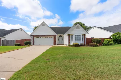 5 Raintree Cove Dr, Taylors, SC 29687