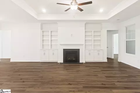 Living - 133 Shale Dr, Central, SC 29630 photo 3 of 3
