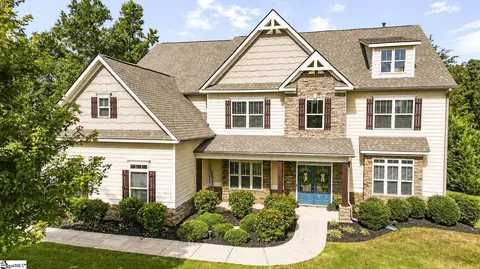 239 Ivy Woods Ct, Fountain Inn, SC 29644